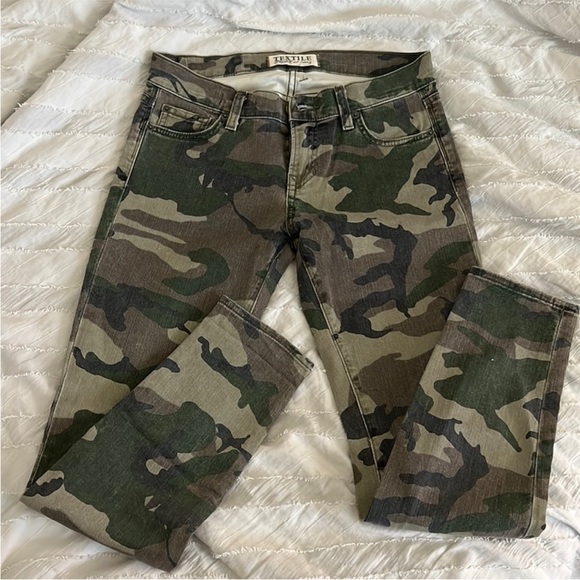 Elizabeth and James Camo Jeans Skinny Denim Green Olive designer textile - Picture 8 of 12